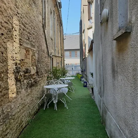 Cosy In With A Terrace